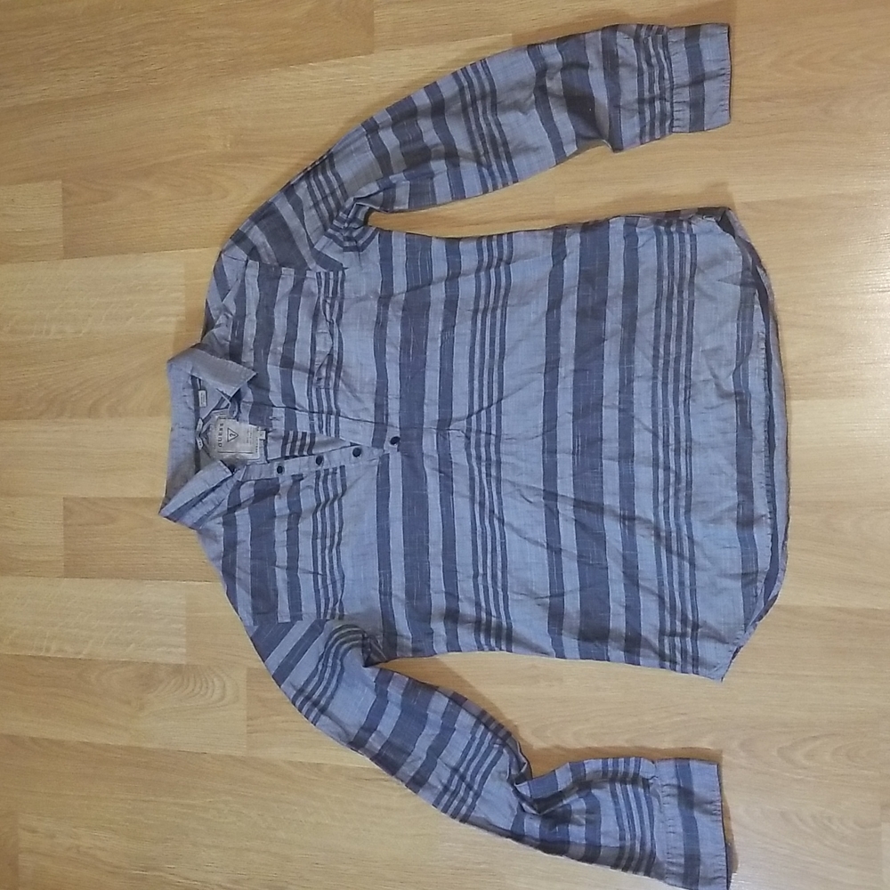Guess womans long sleeve pullover gray striped shirt small EUC